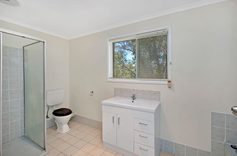 7 Anembo Court, Deception Bay QLD 4508, Deception Bay - Thumbnail 5