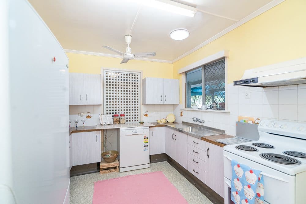 35 Queensthorpe Street, Tarragindi QLD 4121, Tarragindi - Thumbnail 3