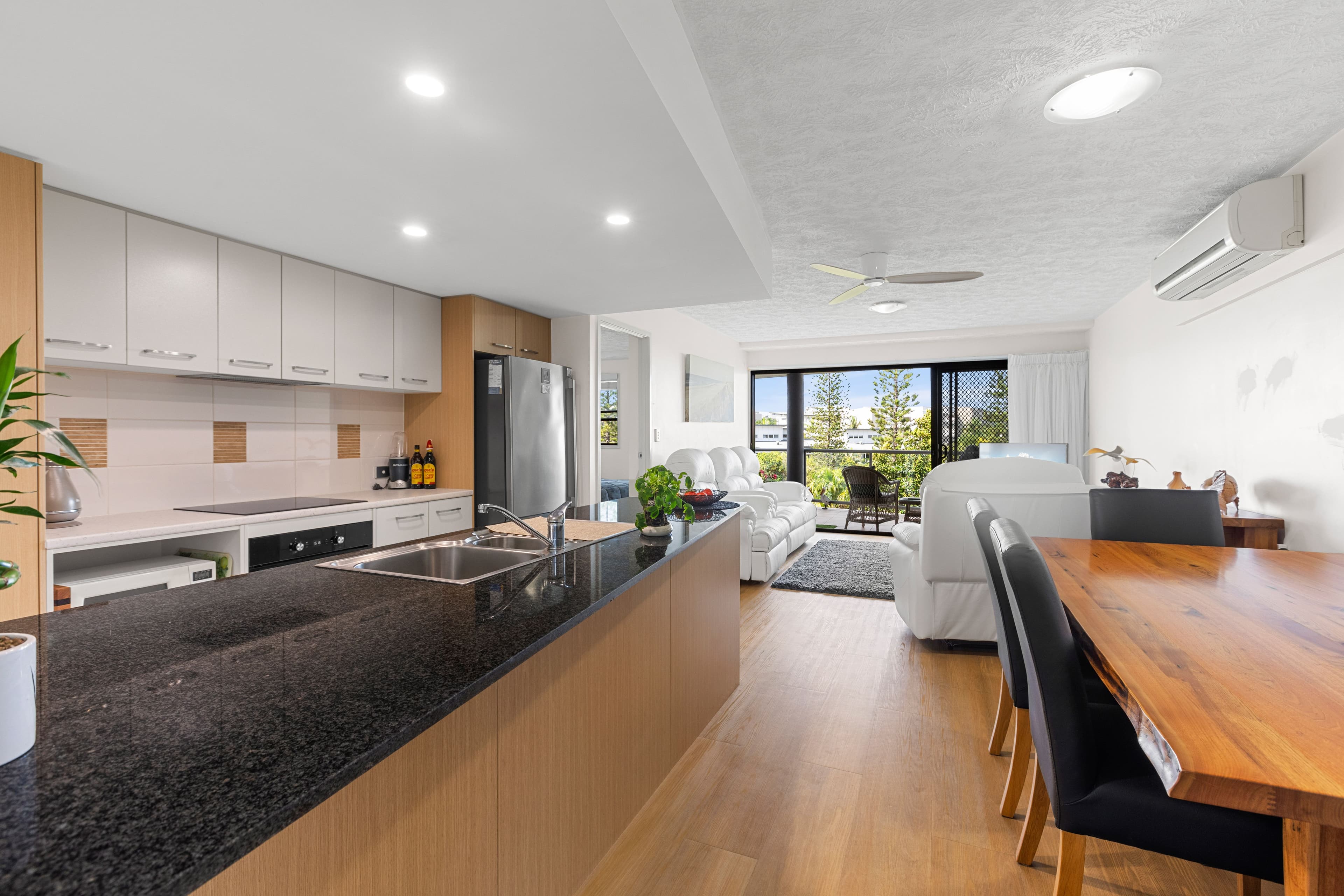 10 Grand Parade, Kawana Island QLD 4575, Kawana Island - Thumbnail 4