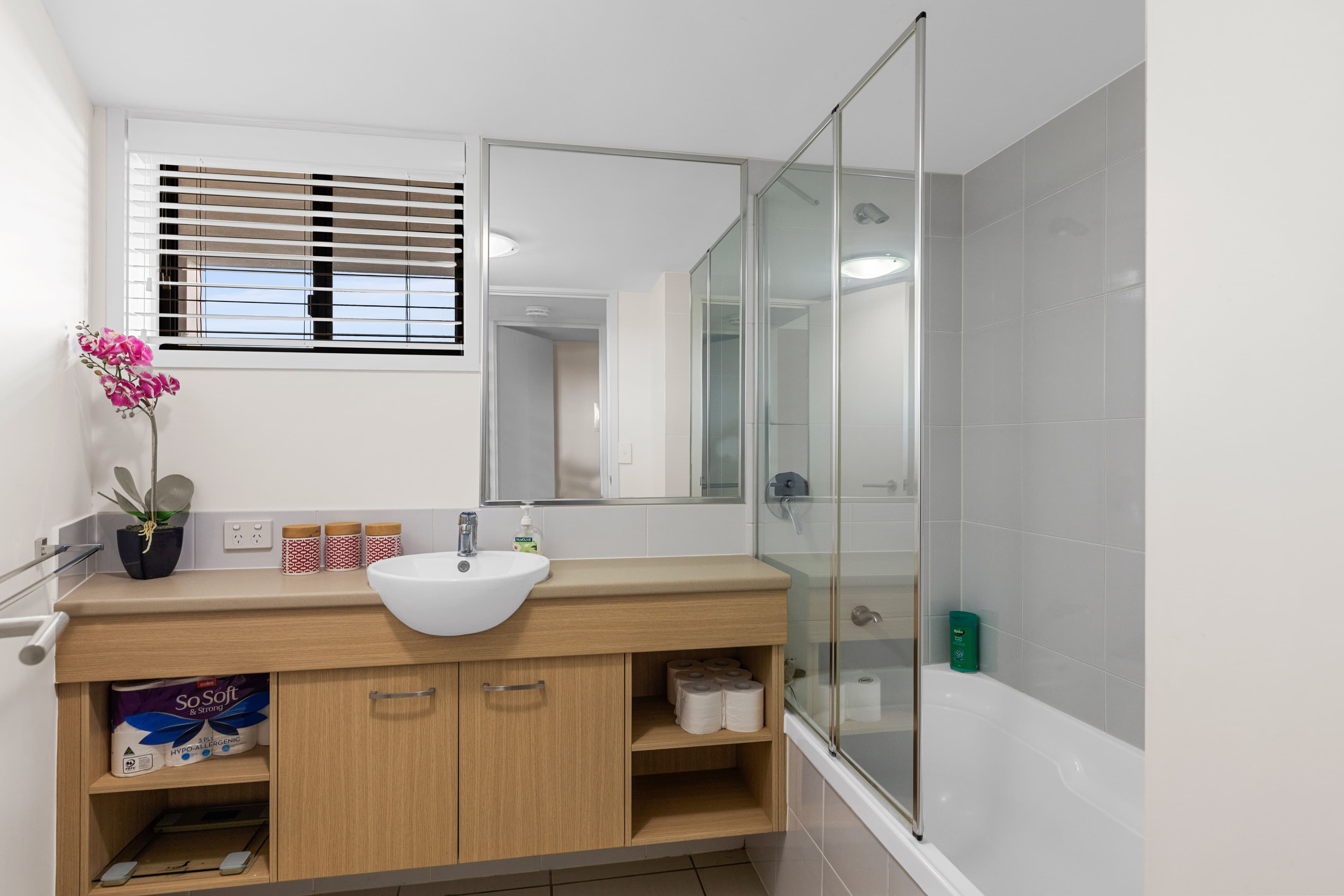 10 Grand Parade, Kawana Island QLD 4575, Kawana Island - Thumbnail 8