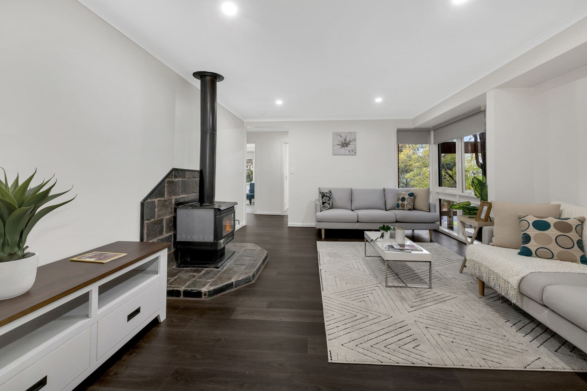 28 Broadway Boulevard, Wyndham Vale VIC 3024, Wyndham Vale - Thumbnail 2