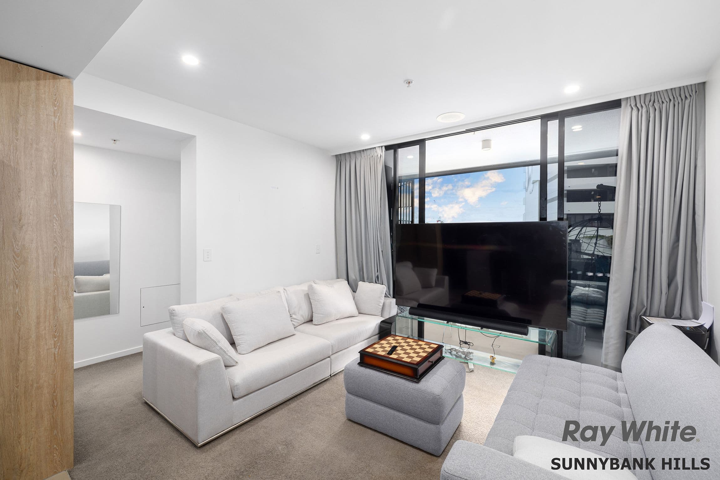 19 Deshon Street, Woolloongabba QLD 4102, Woolloongabba - Thumbnail 2