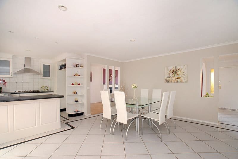 8 Pejaro Place, ENDEAVOUR HILLS VIC 3802, Endeavour Hills - Image 1