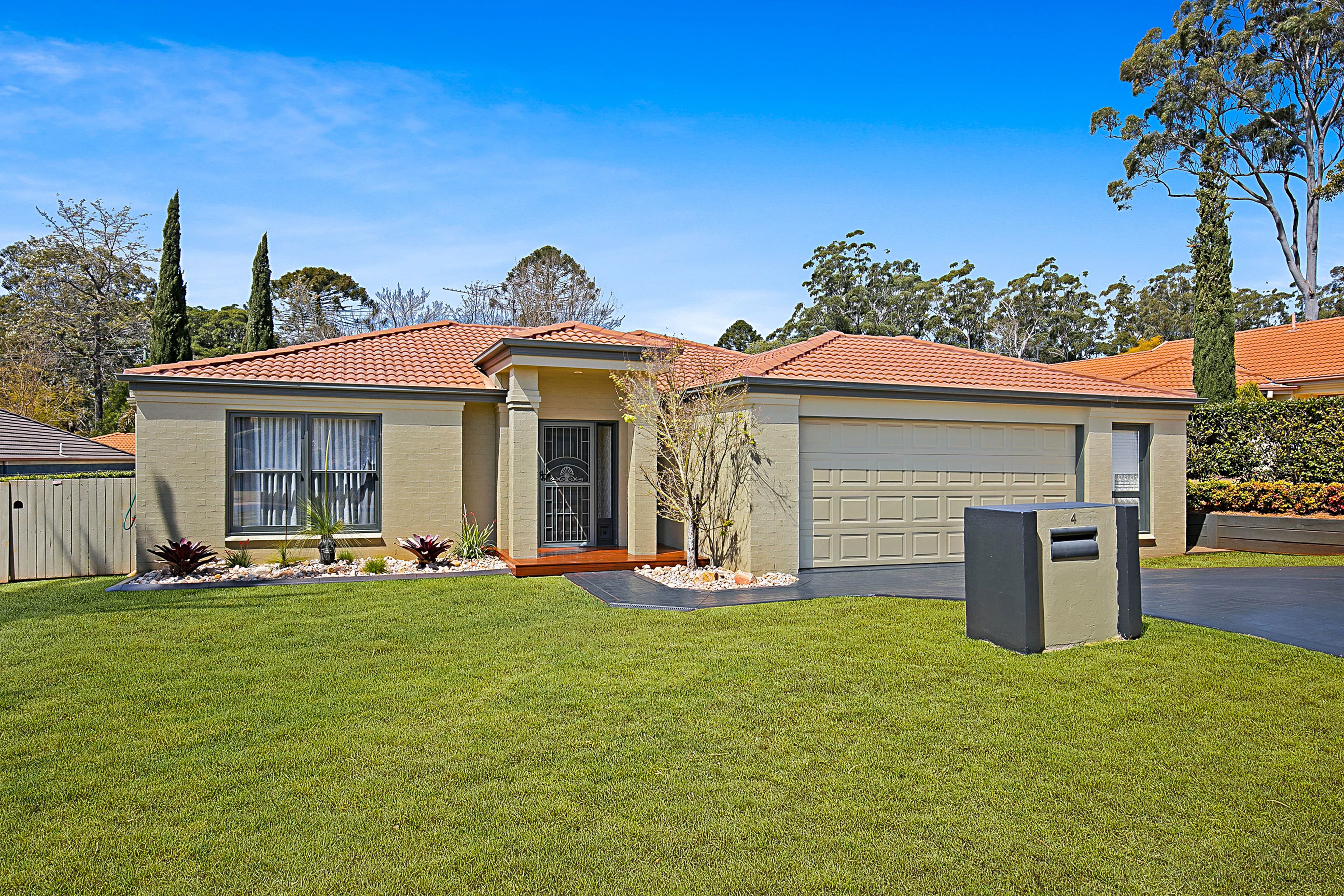 4 Turnberry Court, Middle Ridge QLD 4350, Middle Ridge - Image 1