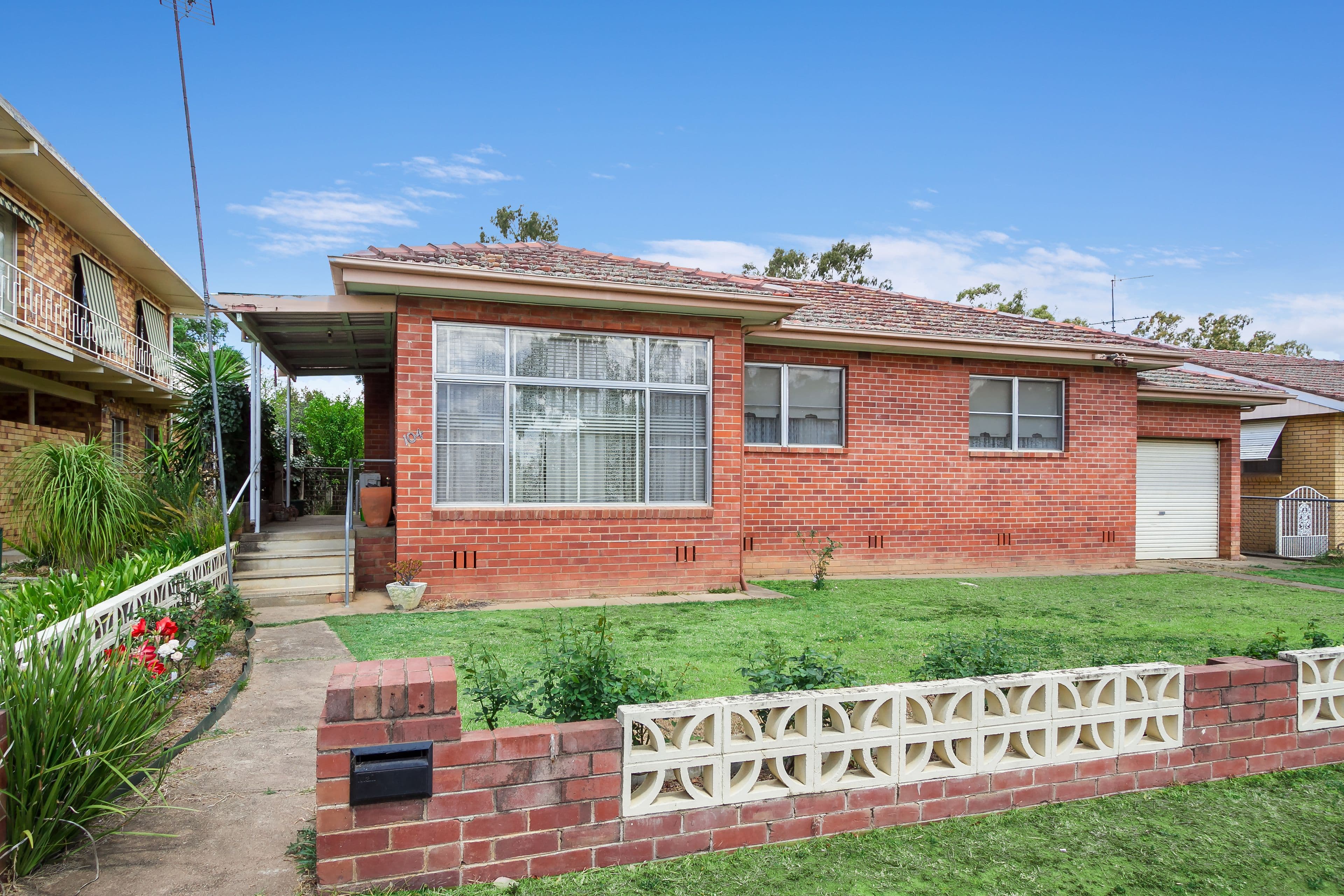 104 Kent Street, Tamworth NSW 2340, Tamworth - Image 1