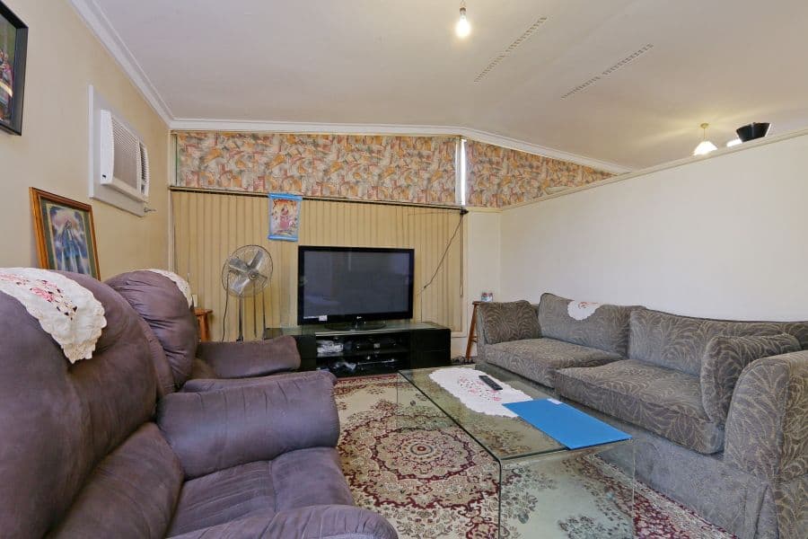 House 77 Wicca Street, Kewdale WA 6105, Kewdale - Thumbnail 7