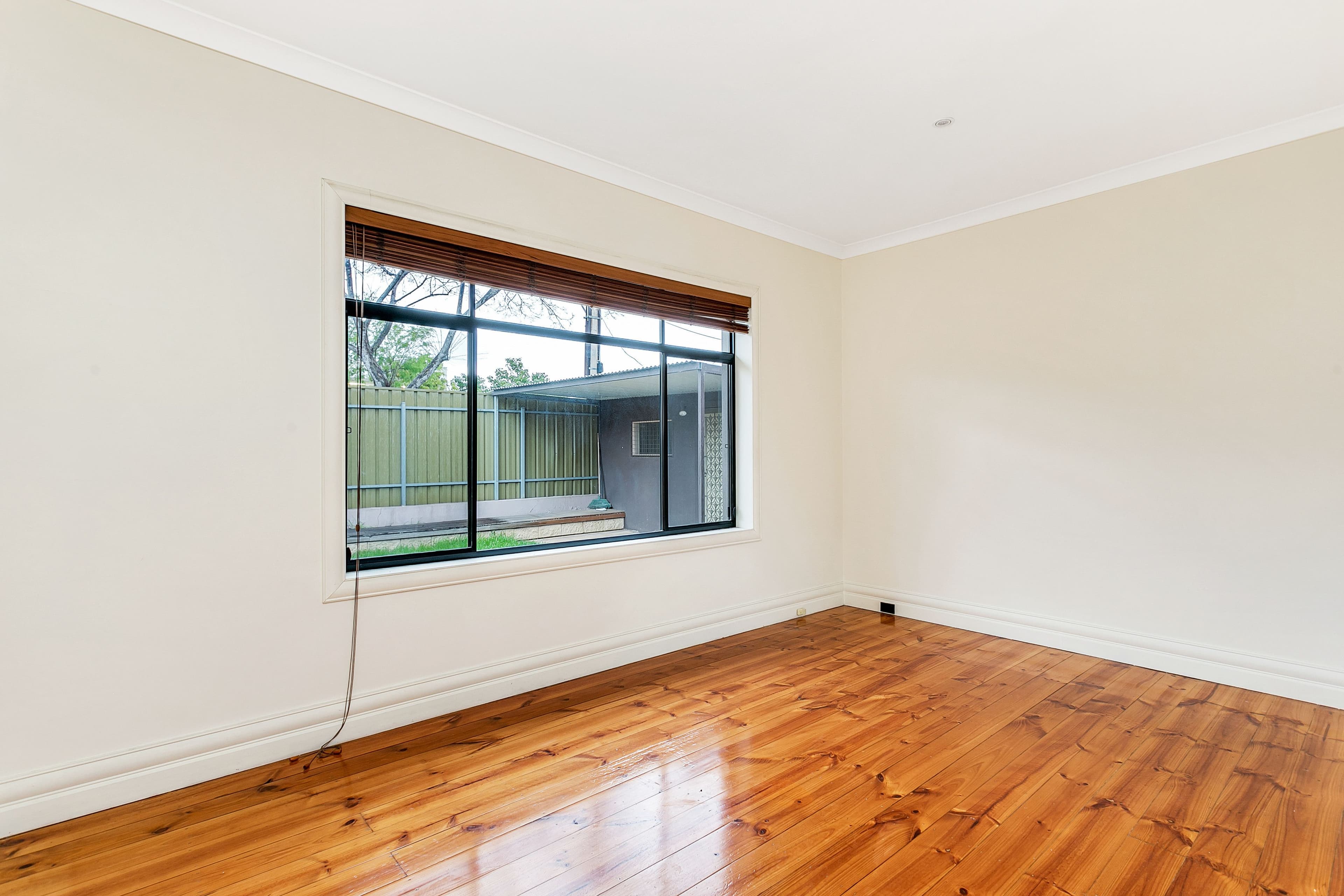 15 Montacute Road, Campbelltown SA 5074, Campbelltown - Thumbnail 4