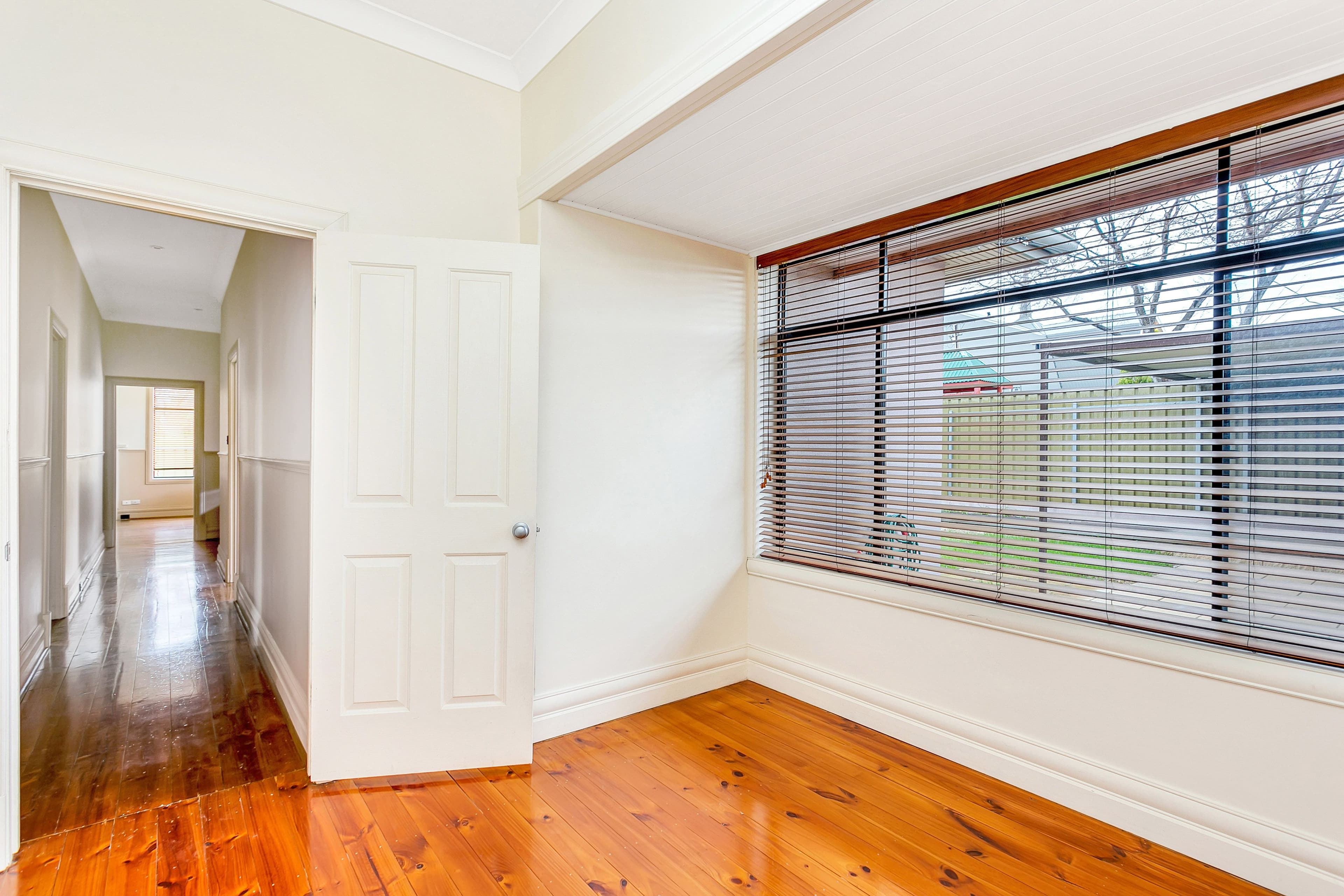 15 Montacute Road, Campbelltown SA 5074, Campbelltown - Thumbnail 5