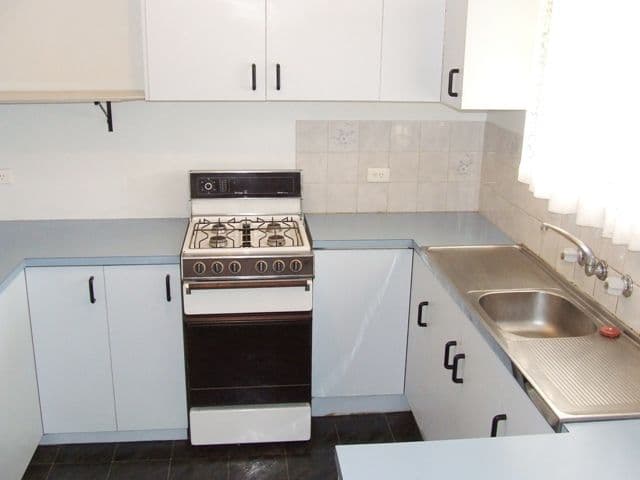 4 Amsterdam Street, CRAIGMORE SA 5114, Craigmore - Thumbnail 2