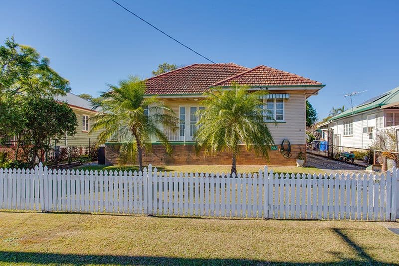 11 Connolly Street, KEDRON QLD 4031, Kedron - Thumbnail 2