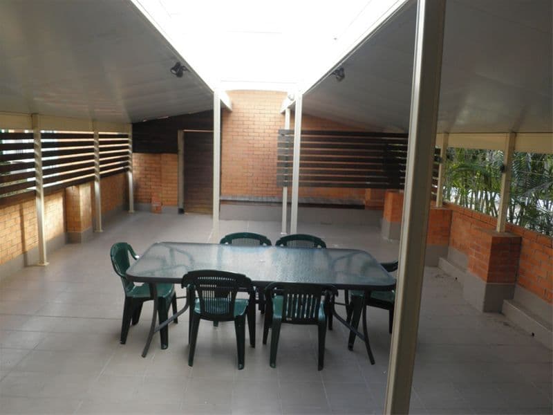 216 The Esplanade, BURLEIGH HEADS QLD 4220, Burleigh Heads - Thumbnail 3