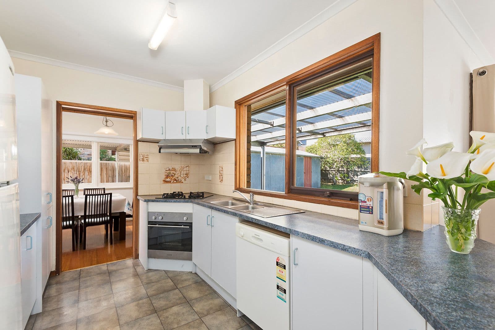 2 Webb Street, Burwood VIC 3125, Burwood - Thumbnail 3