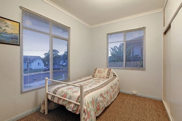 16 Nisbett Street, Reservoir VIC 3073, Reservoir - Thumbnail 6