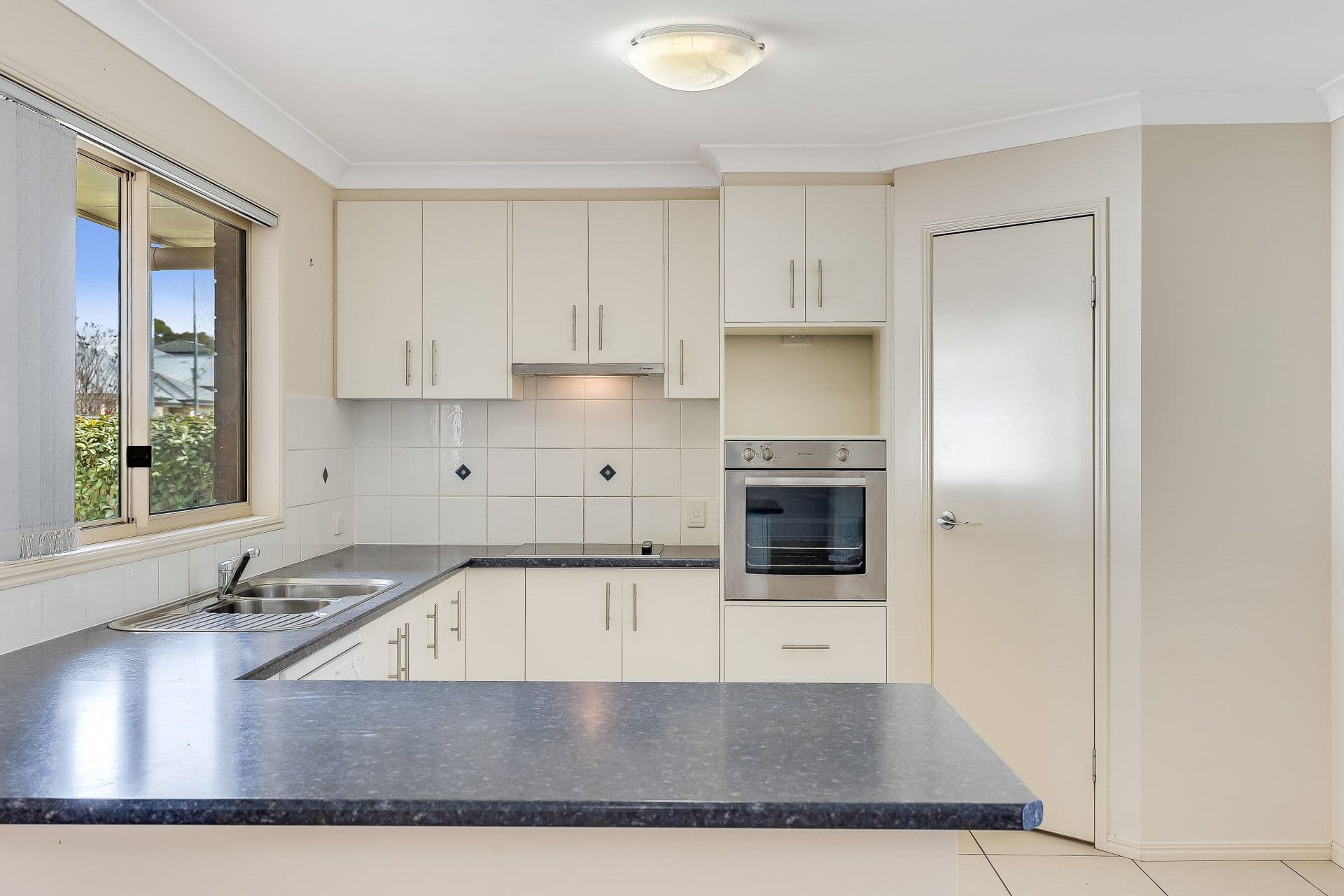 6 Sunning Street, Kearneys Spring QLD 4350, Kearneys Spring - Thumbnail 4