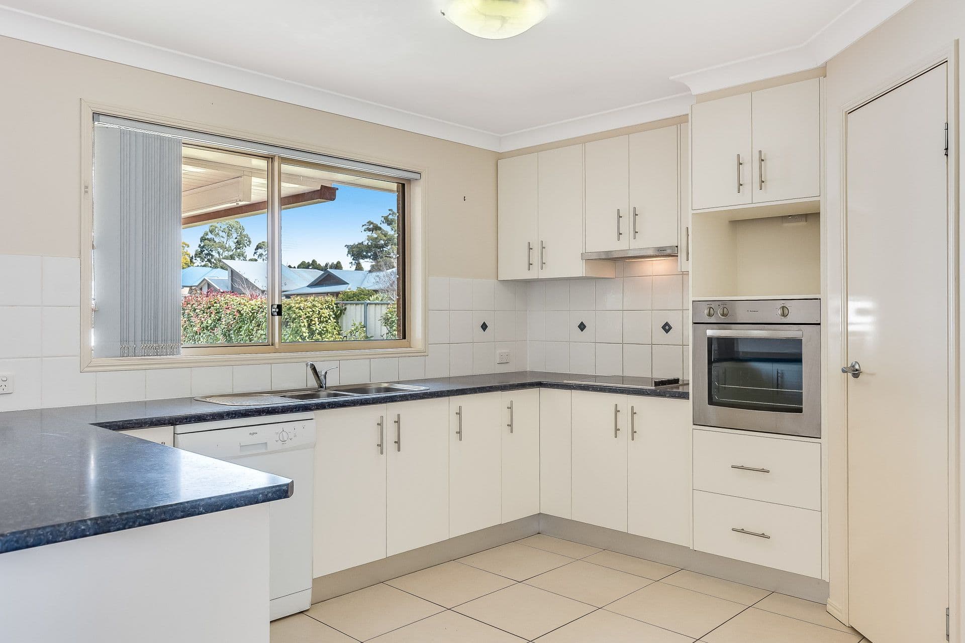 6 Sunning Street, Kearneys Spring QLD 4350, Kearneys Spring - Thumbnail 5