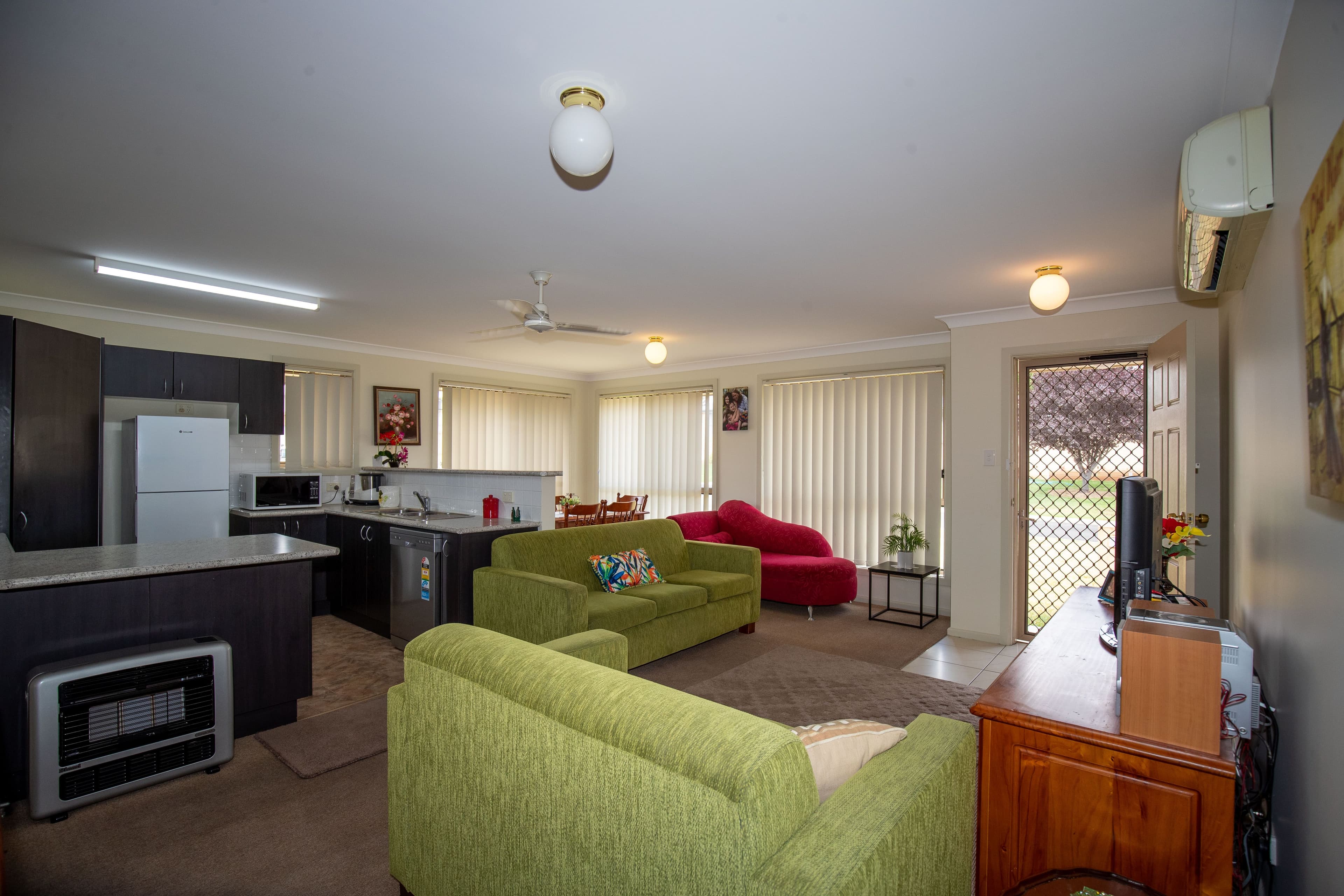 5B Kingfisher Drive, Inverell NSW 2360, Inverell - Thumbnail 6