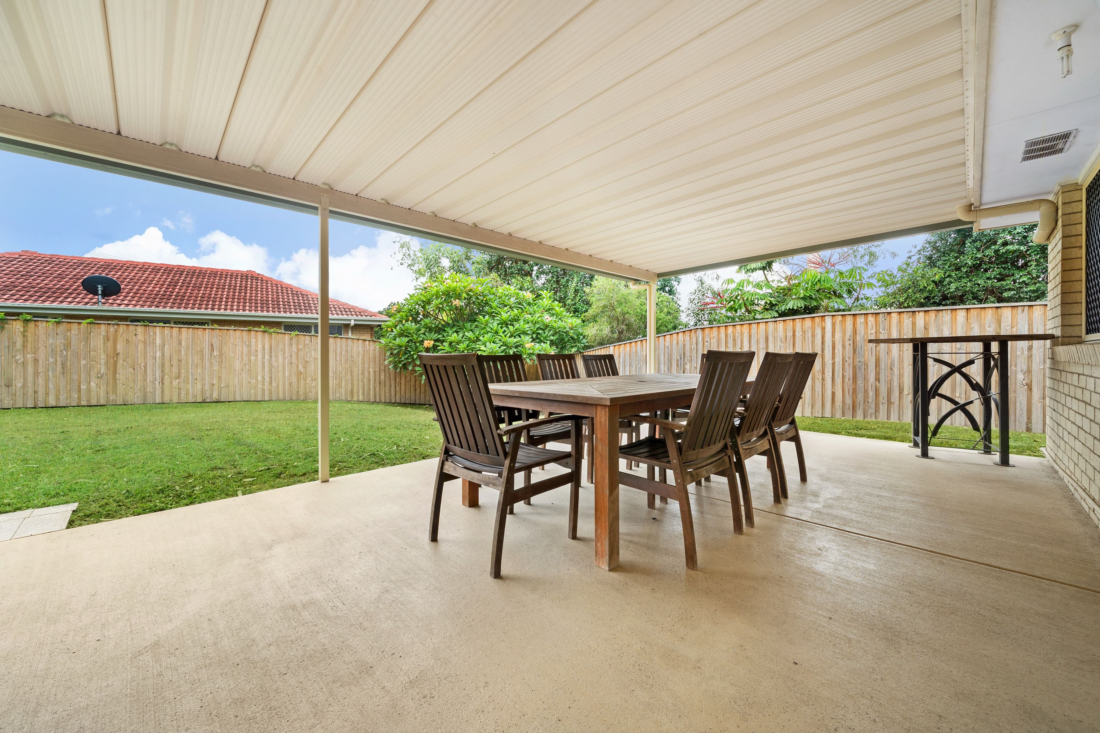 18 Chatfield Street, Edens Landing QLD 4207, Edens Landing - Thumbnail 3