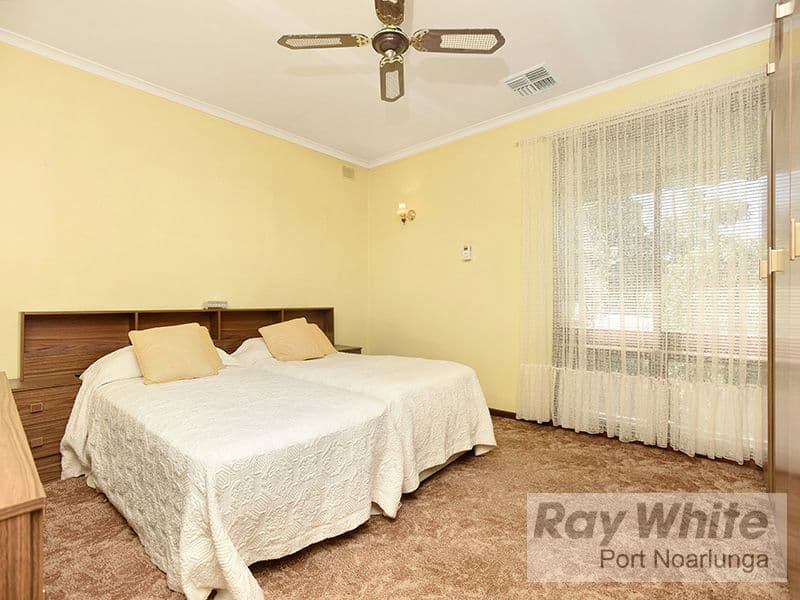 74 Teusner Drive, Morphett Vale SA 5162, Morphett Vale - Thumbnail 7