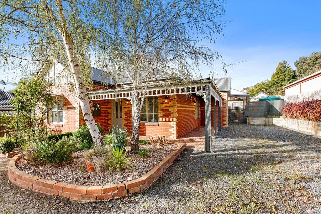 16 Bella Vista Way, Lilydale VIC 3140, Lilydale - Thumbnail 2