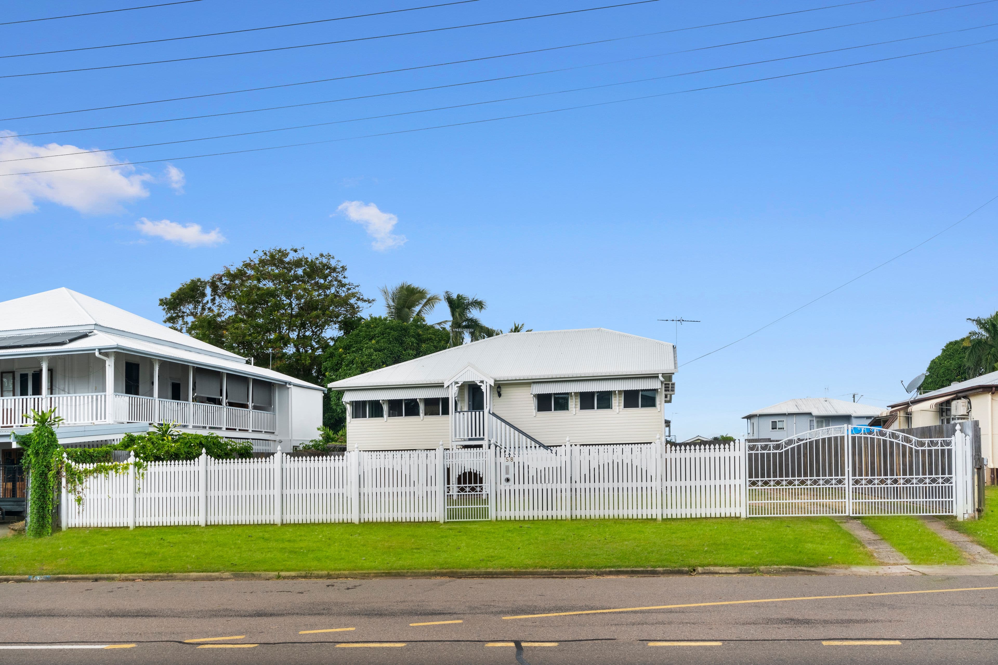 58 Queens Road, Hermit Park QLD 4812, Hermit Park - Image 1