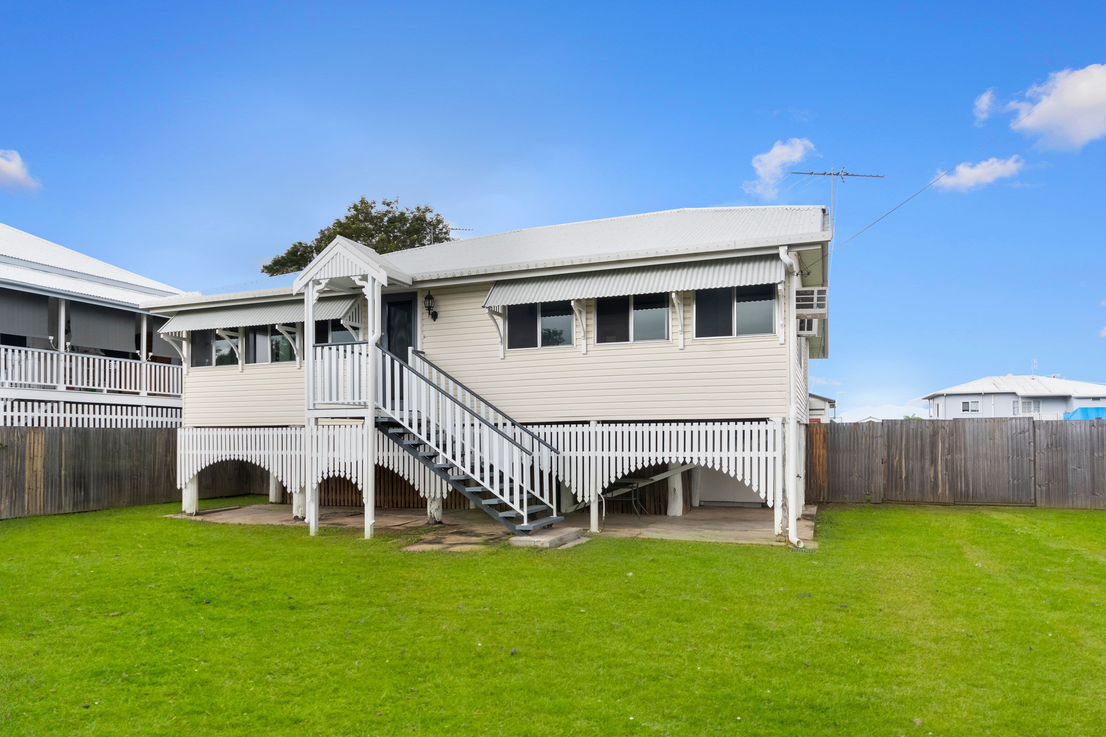 58 Queens Road, Hermit Park QLD 4812, Hermit Park - Thumbnail 3