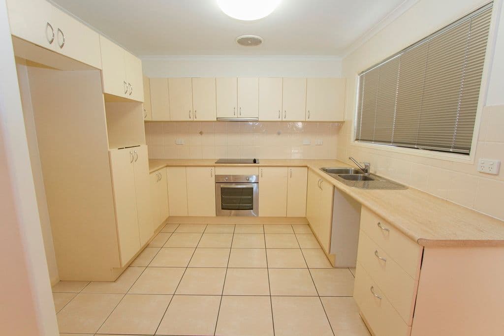 12 Cedarbrook Terrace, IDALIA QLD 4811, Idalia - Thumbnail 5