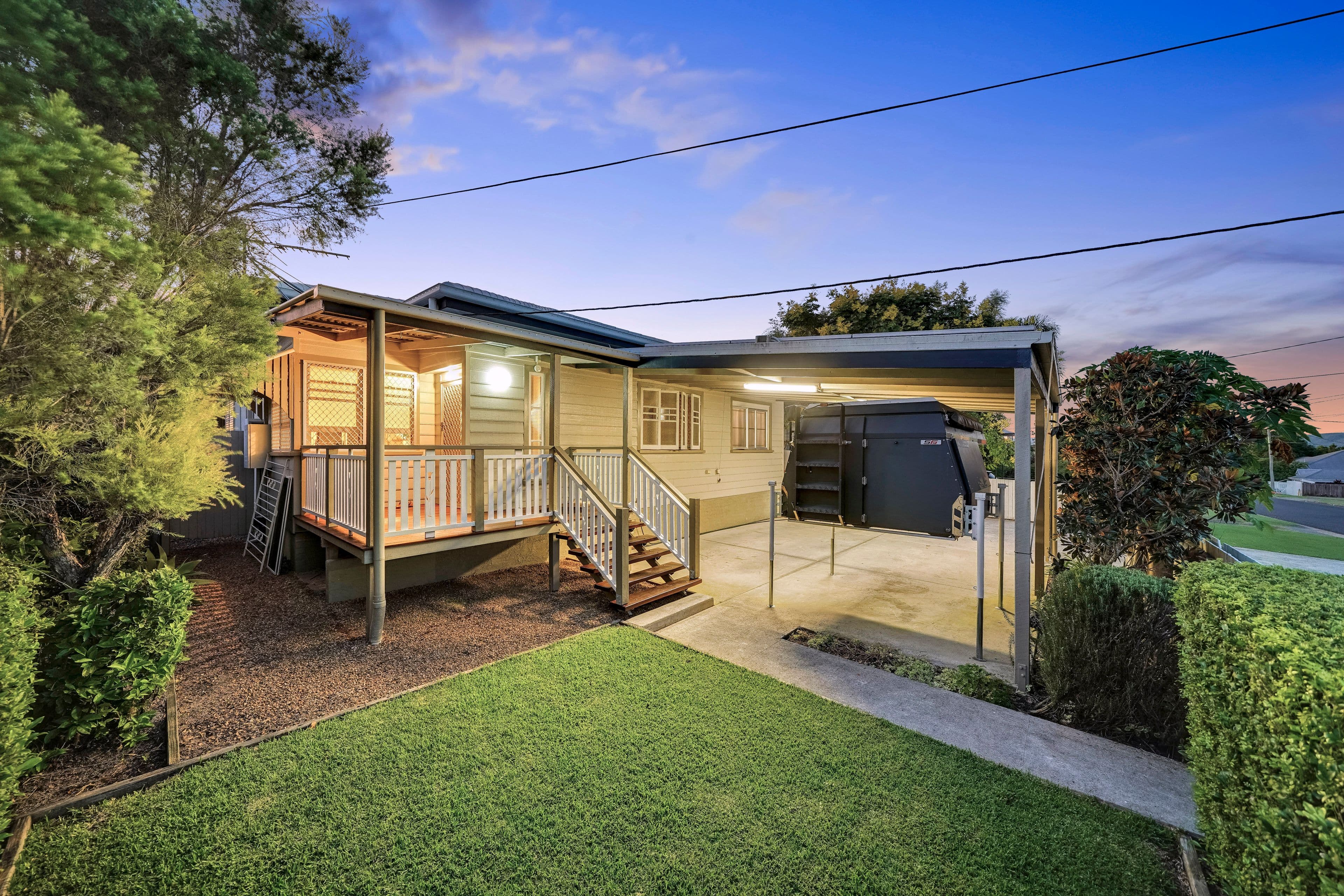 23 Easton Street, Silkstone QLD 4304, Silkstone - Image 1