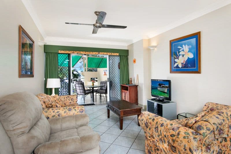 53 Vasey Esplanade, Trinity Beach QLD 4879, Trinity Beach - Thumbnail 3