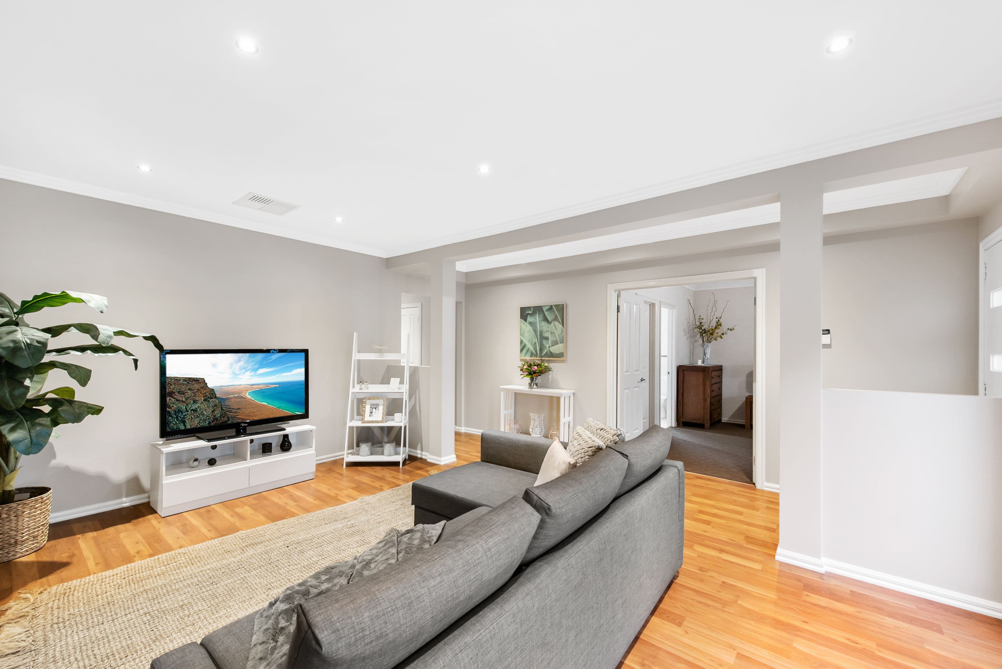 37 Webbs Avenue, Taylors Hill VIC 3037, Taylors Hill - Thumbnail 3