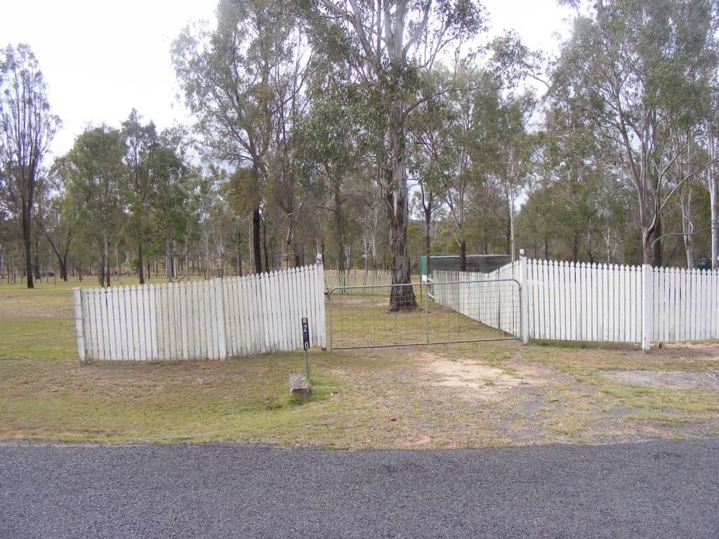 270 Carbeen Cr., NANANGO QLD 4615, Nanango - Image 1