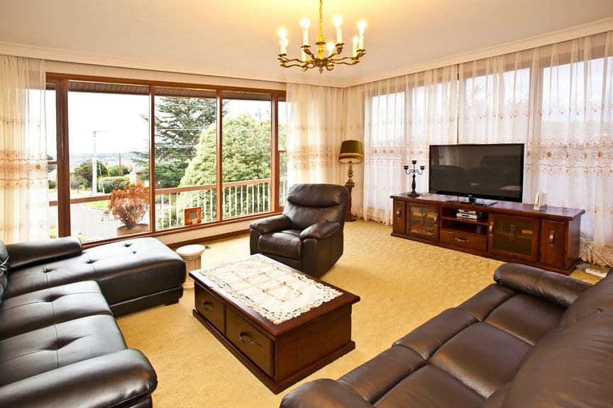 56 Wilson Road, GLEN WAVERLEY VIC 3150, Glen Waverley - Thumbnail 3