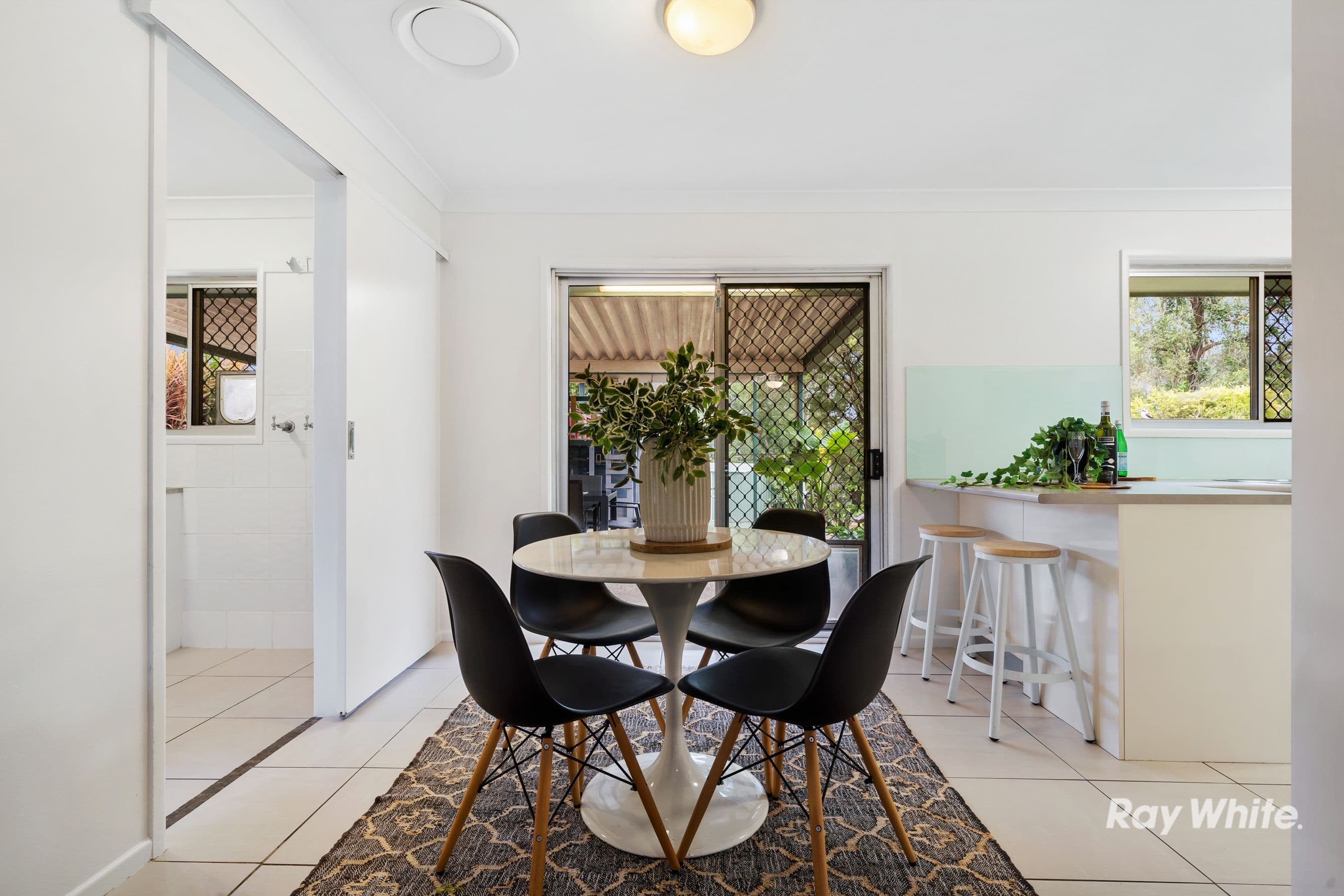 10 Springfield Crescent, Daisy Hill QLD 4127, Daisy Hill - Thumbnail 8