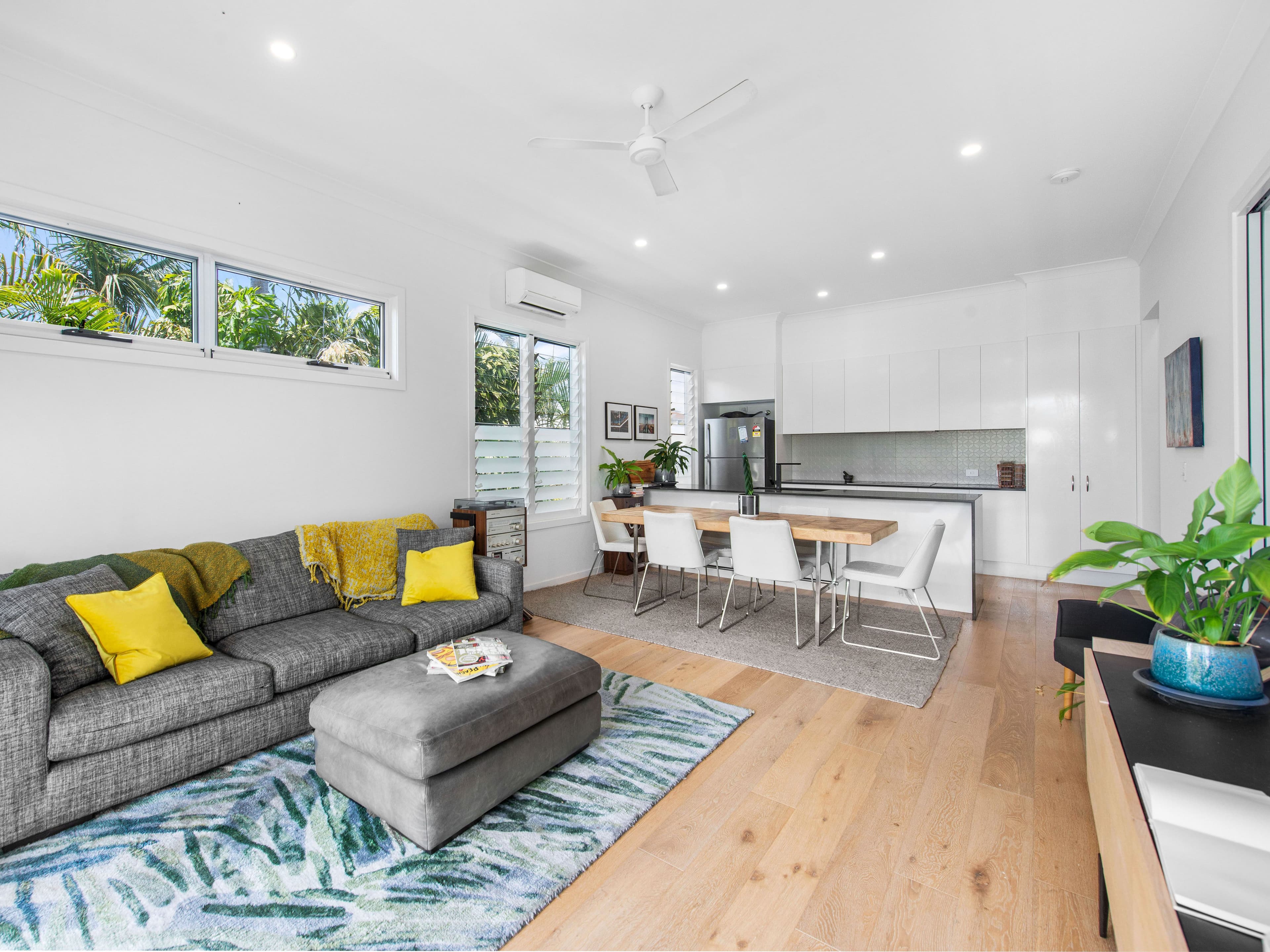 33 Burke Street, Coorparoo QLD 4151, Coorparoo - Image 1