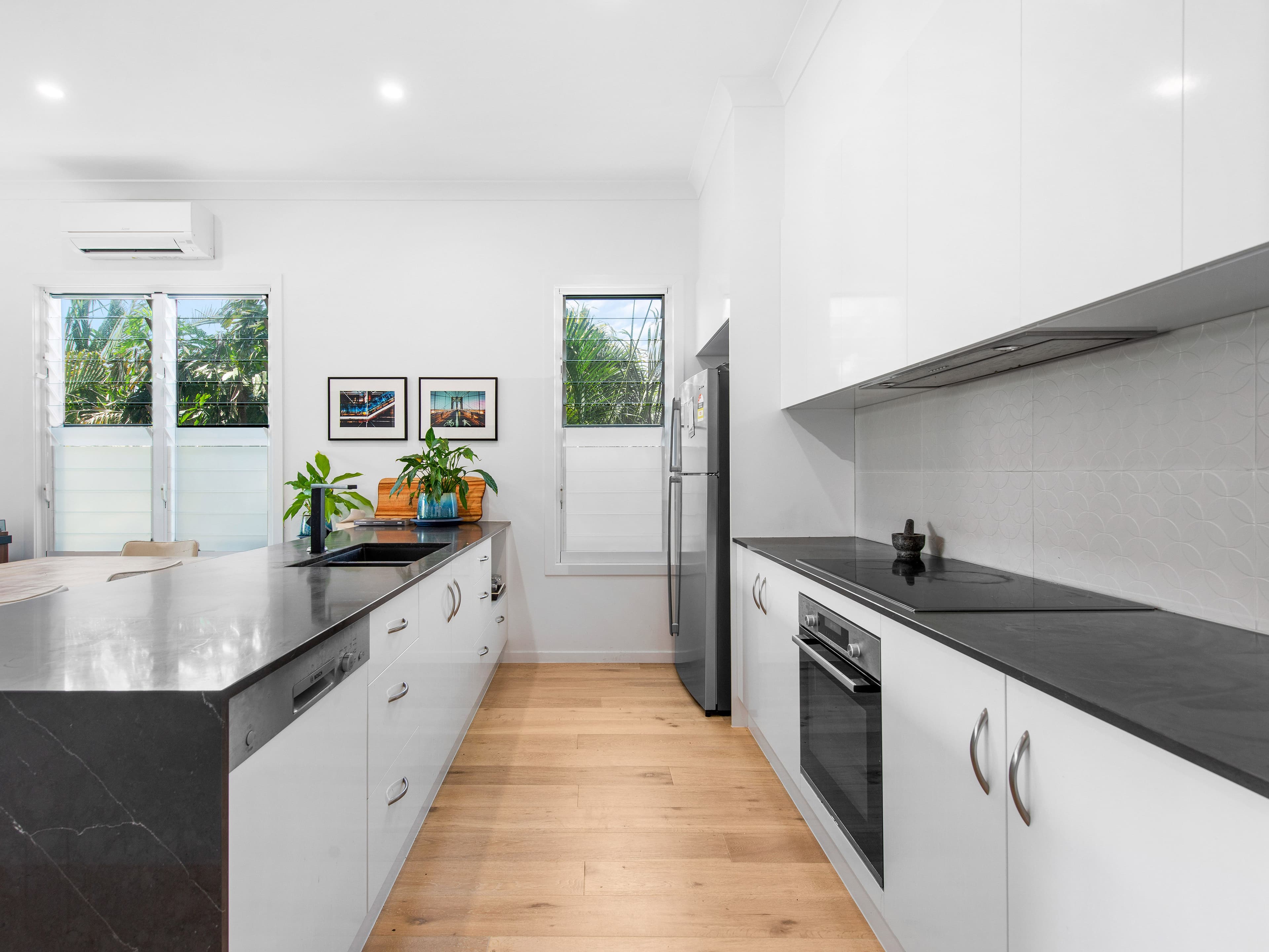 33 Burke Street, Coorparoo QLD 4151, Coorparoo - Thumbnail 4