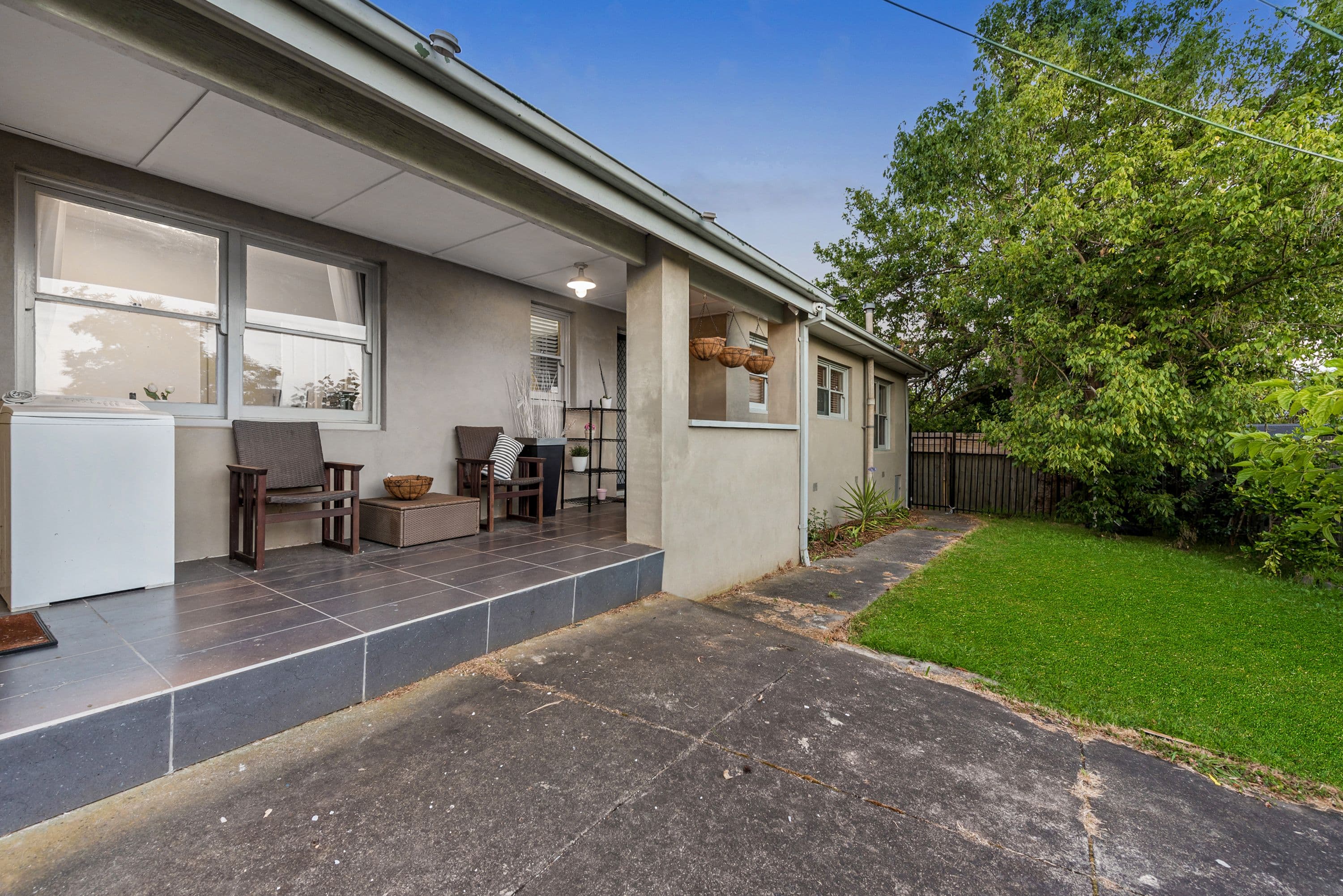 17 Helsal Drive, Wantirna South VIC 3152, Wantirna South - Thumbnail 2