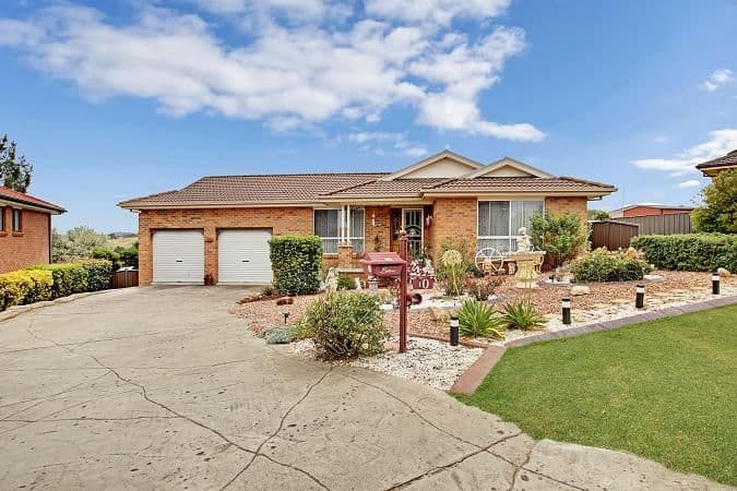 10 Samuel Place, Goulburn NSW 2580, Goulburn - Image 1