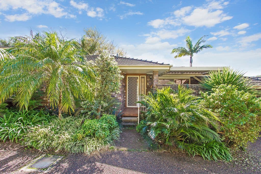 14 Holmes Road, Terrigal NSW 2260, Terrigal - Thumbnail 2