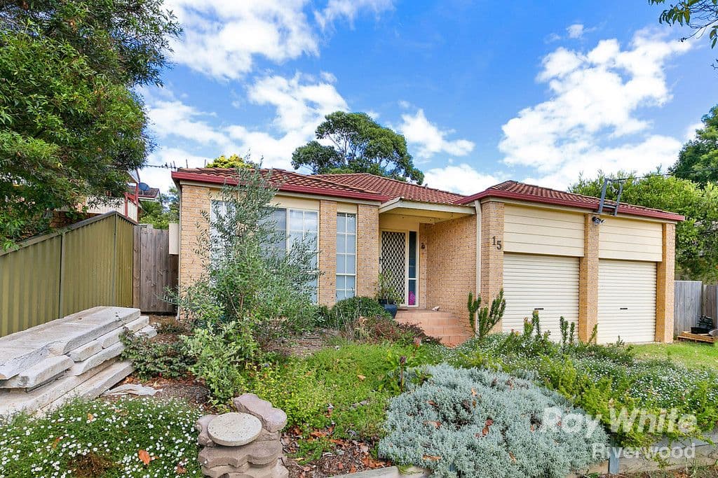 15 Gover Street, Peakhurst - Image 1
