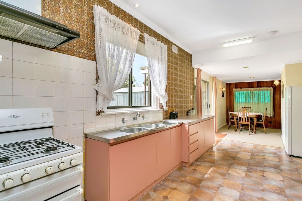 31 Ballara Avenue, Warradale SA 5046, Warradale - Thumbnail 3