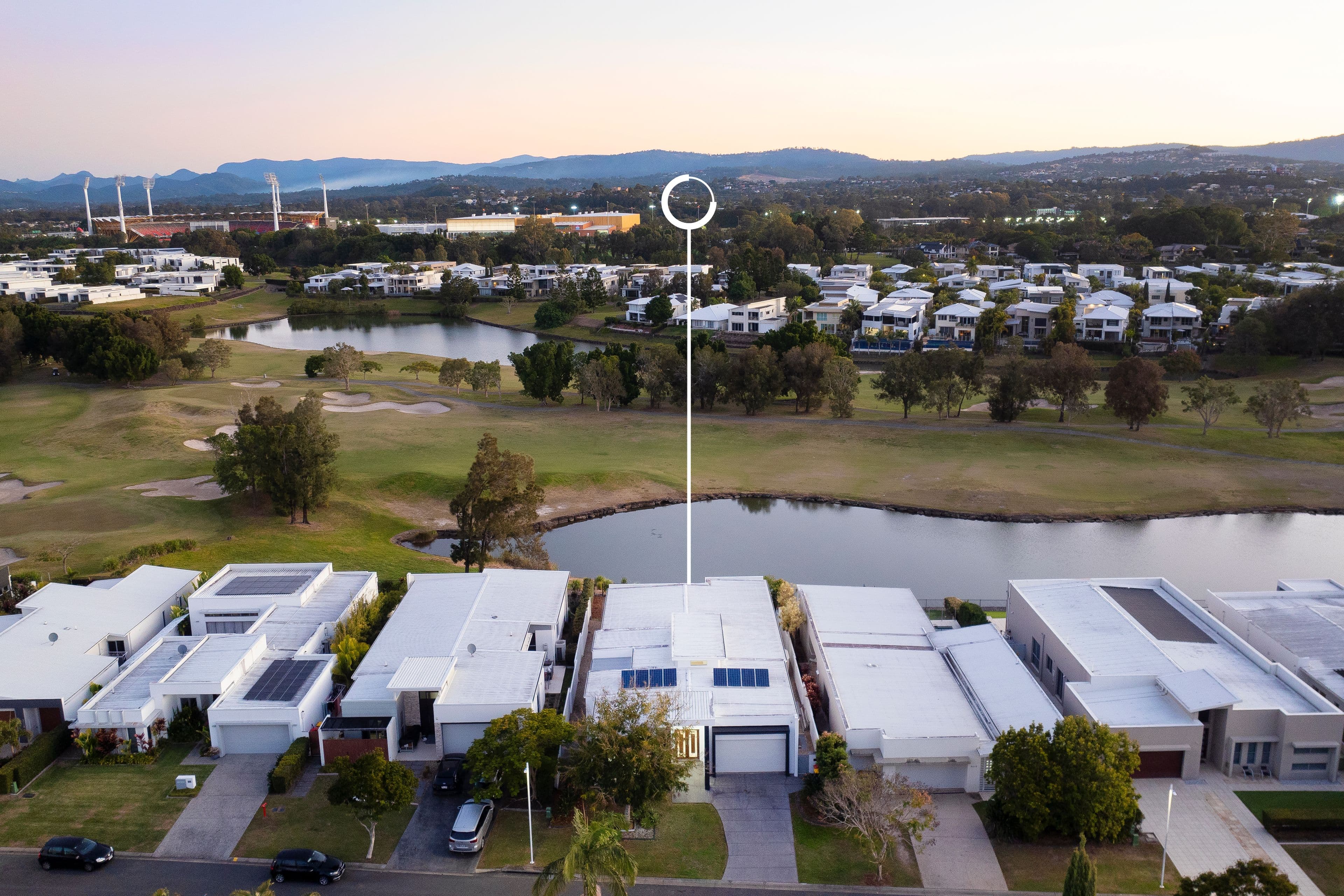 2012 The Boulevard, Benowa QLD 4217, Benowa - Thumbnail 2