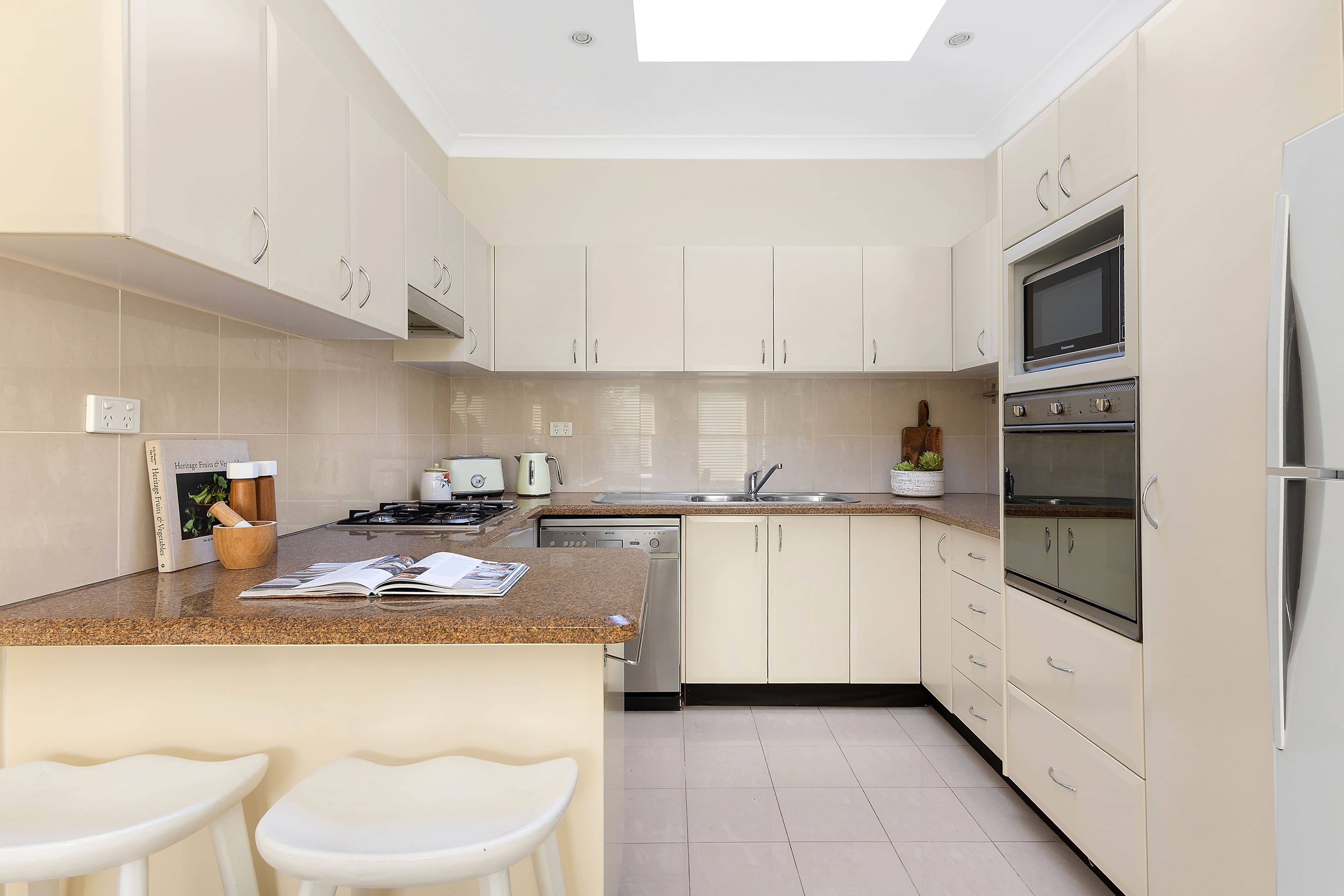 3/2 Canberra Avenue, Turramurra NSW 2074, Turramurra - Thumbnail 5