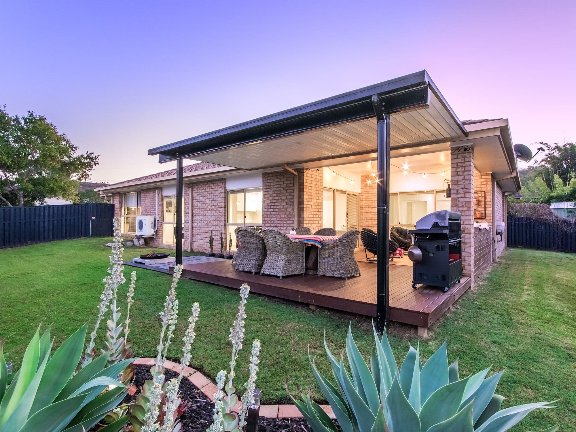 23 Heather Drive, Upper Coomera QLD 4209, Upper Coomera - Thumbnail 2