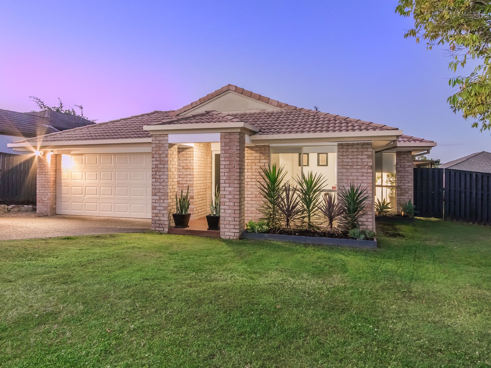 23 Heather Drive, Upper Coomera QLD 4209, Upper Coomera - Thumbnail 3
