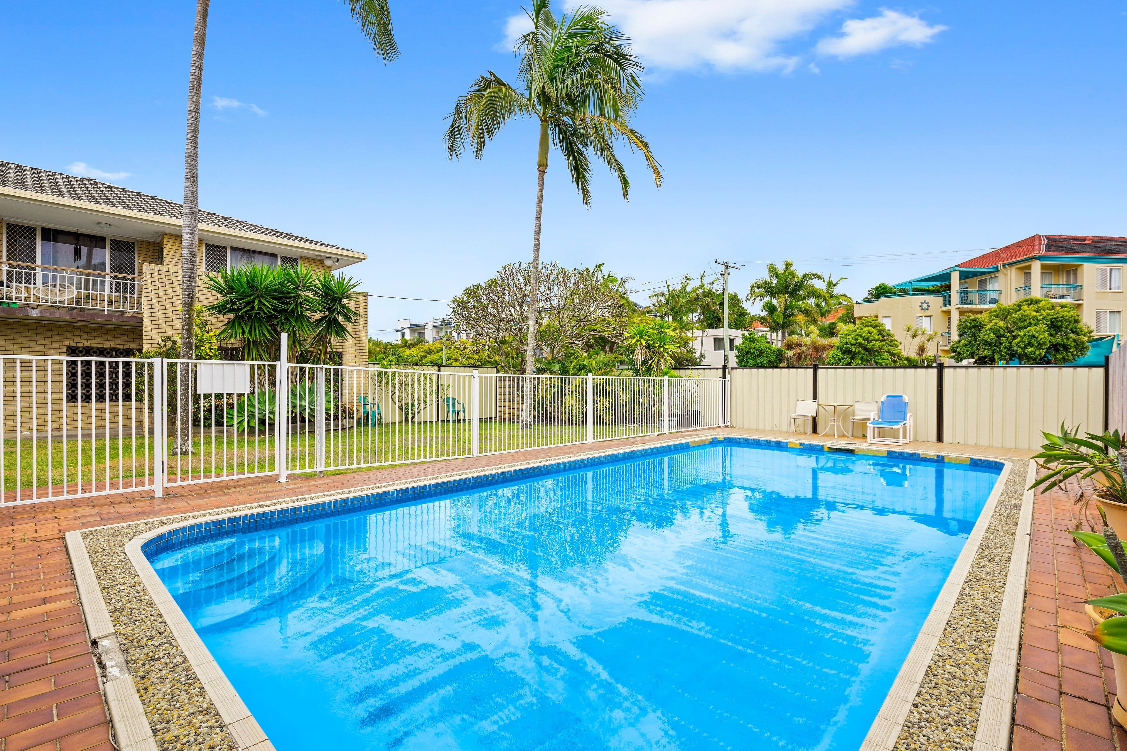 37 Burra Street, Chevron Island QLD 4217, Chevron Island - Thumbnail 2
