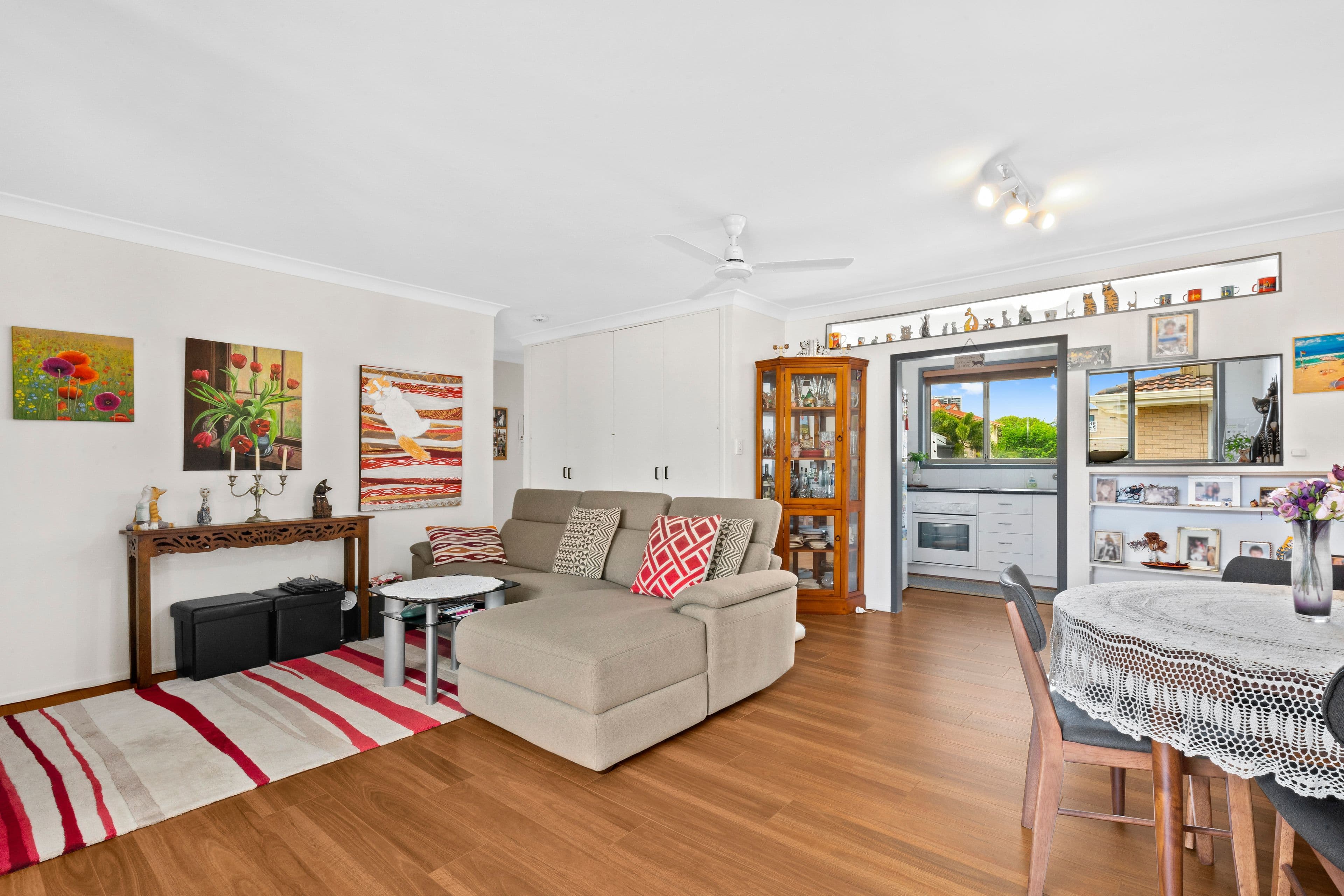 37 Burra Street, Chevron Island QLD 4217, Chevron Island - Thumbnail 4