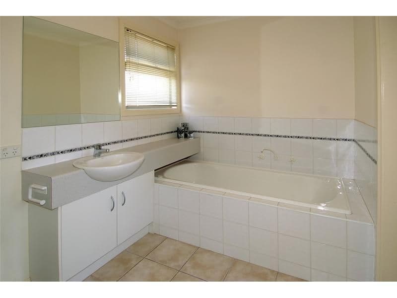 2 Blau Street, BUNDOORA VIC 3083, Bundoora - Thumbnail 5