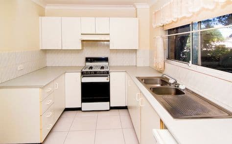 23  Robertson Street, SUTHERLAND NSW 2232, Sutherland - Thumbnail 3