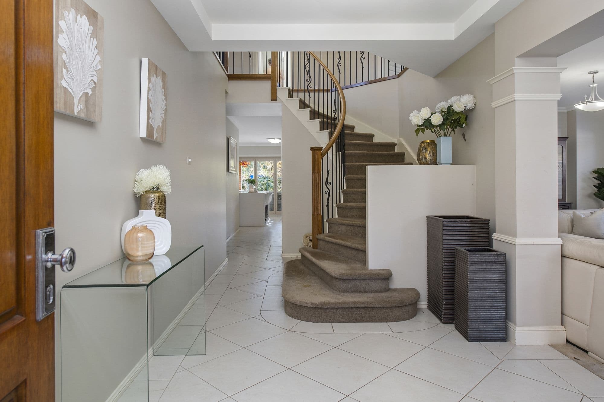 83 Parkhurst Drive, Cranbourne East - Thumbnail 2