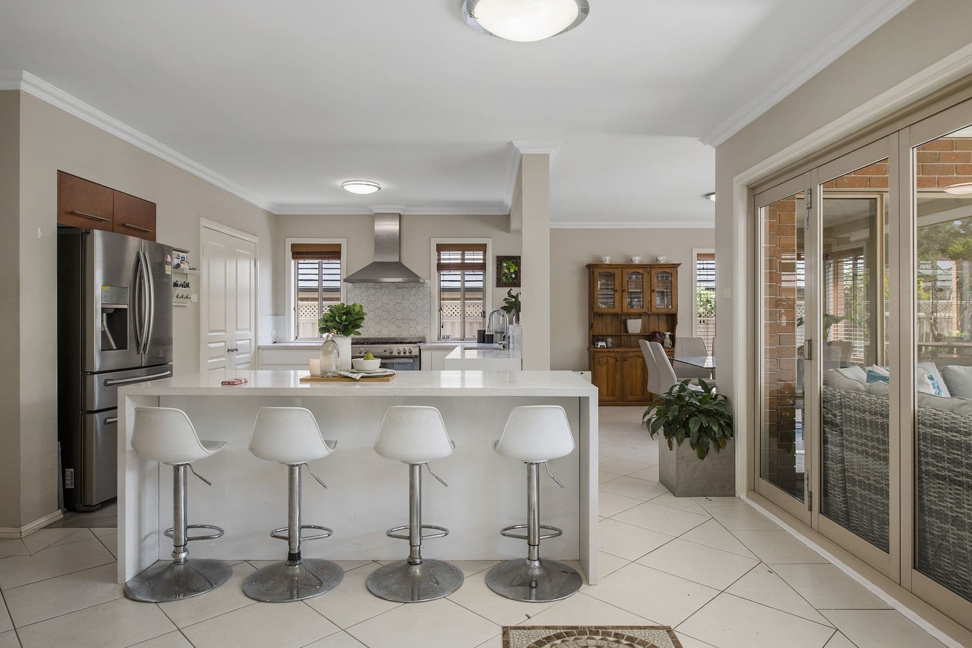 83 Parkhurst Drive, Cranbourne East - Thumbnail 4