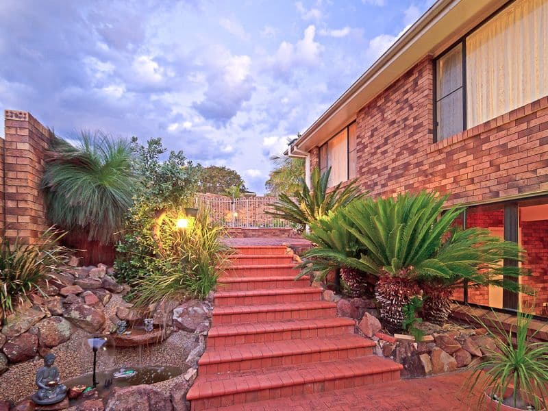 12 CAMBERWARRA Drive, BELMONT NORTH NSW 2280, Belmont North - Thumbnail 2